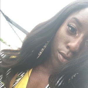 Meet your Posher, Timani